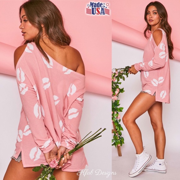 ❤️LAST 1! Asymmetrical Cutout Super Soft Lip Top! - Picture 7 of 9